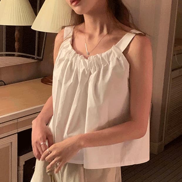 후기 1800개~ 니어 화이트 셔링 블라우스