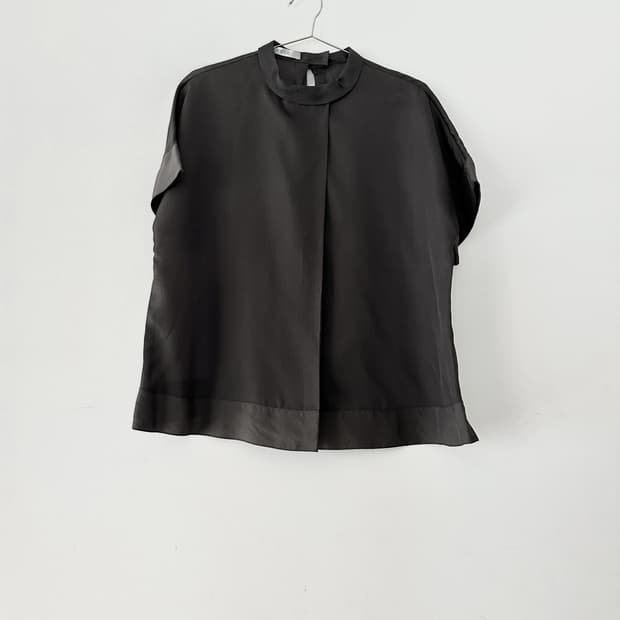 Organza split classic blouse / khaki