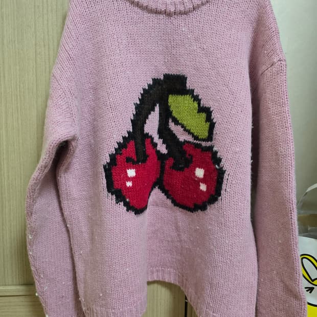 아워레가시 체리니트 48사이즈