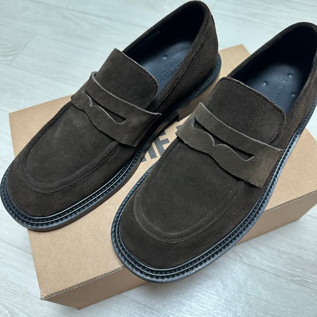 로맨틱무브 뉴 미니멀 로퍼  (리얼브라운 스웨이드) 265 / 박스x