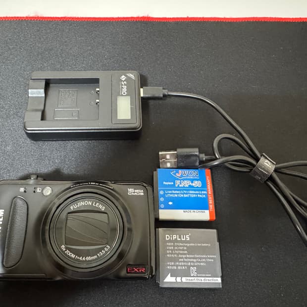 후지필름 파인픽스 F500EXR