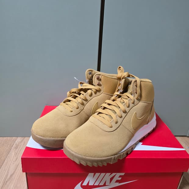 (새상품) 나이키 후드랜드 부츠 280