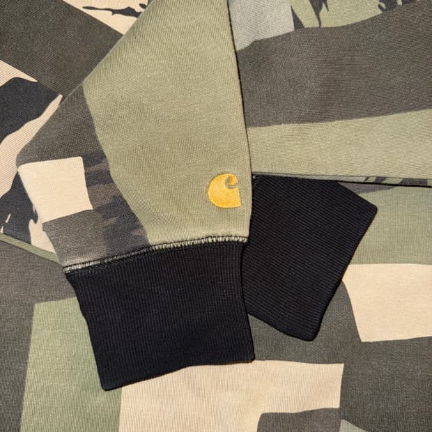 칼하트 카모패턴 기모 맨투맨 S