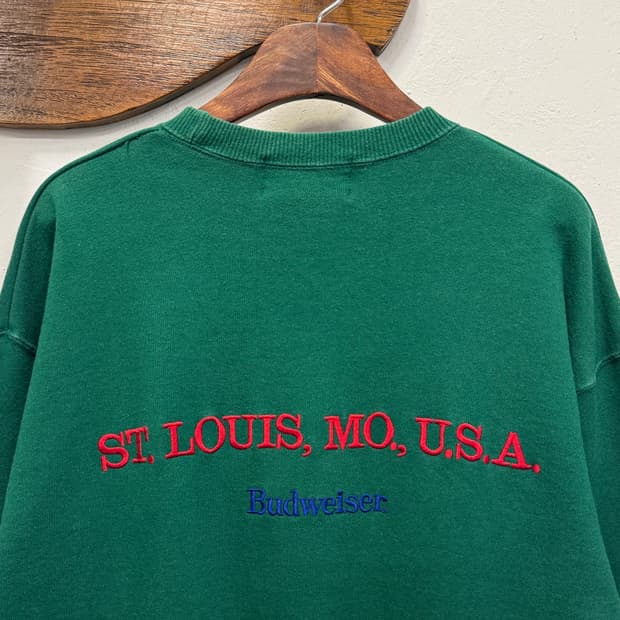 M) Budweiser St. Louis Embroidery Sweats