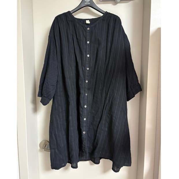 cloudnine 자개 버튼 블라우스