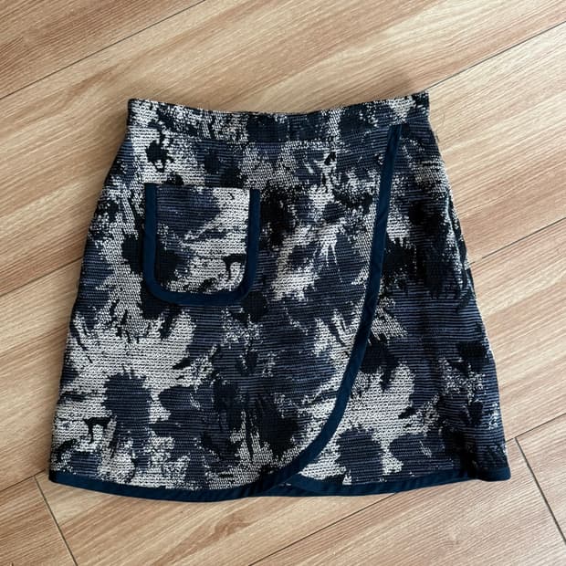 Max&Co 자카드 스커트