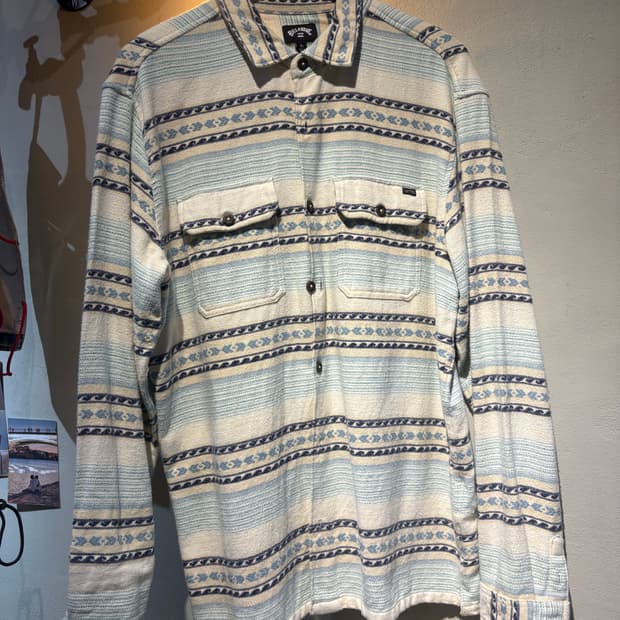 Billabong 에스닉 셔츠