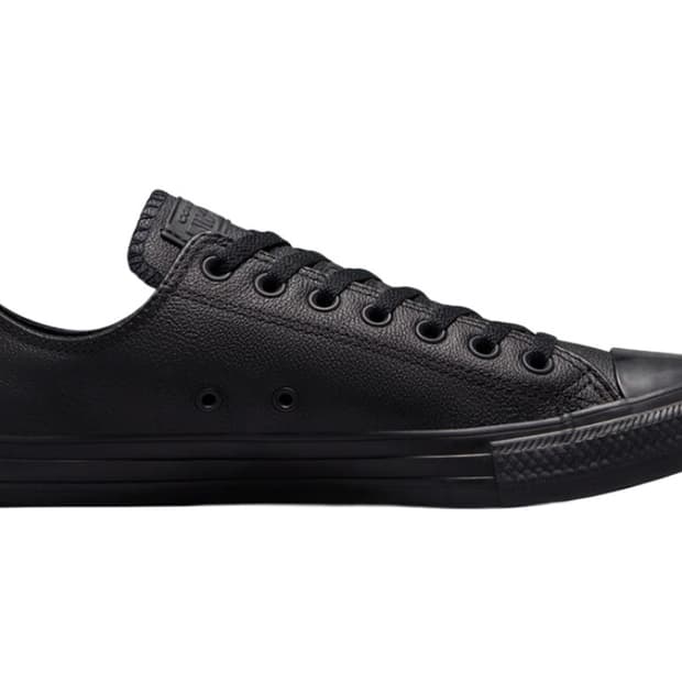 컨버스 척 테일러 올스타 레더 로우 블랙 모노 구매합니다
