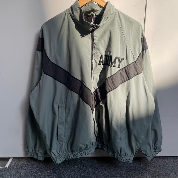 JACKET, PHYSICAL FITNESS UNIFORM