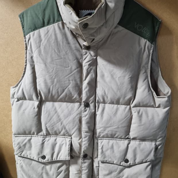 볼컴 남성 패딩 조끼 