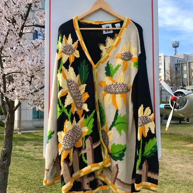 Storybook knit house 해바라기 가디건