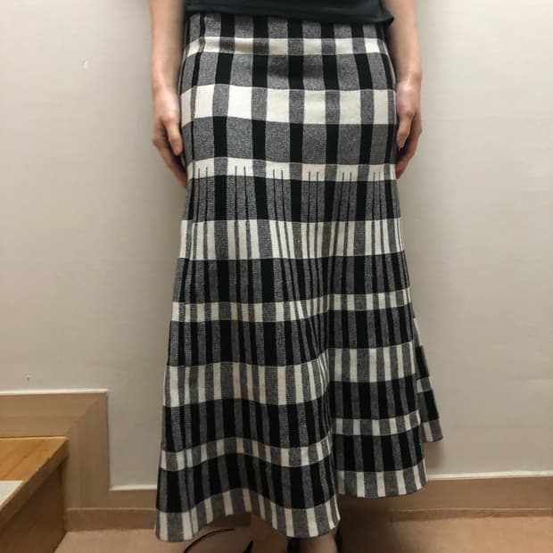 빈티지 블랙앤화이트 체크 롱 니트 스커트