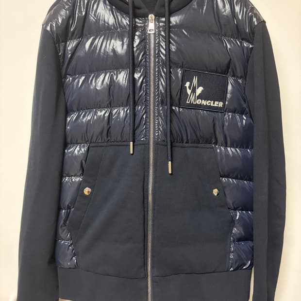 몽클레어 패딩 후드집업 