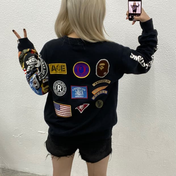 에이프 백패치 블랙 맨투맨 L