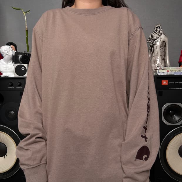 칼하트 롱슬리브