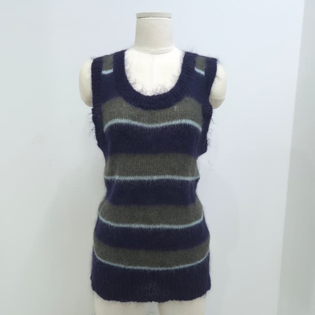 모헤어 네이비 스트라이프 니트  베스트