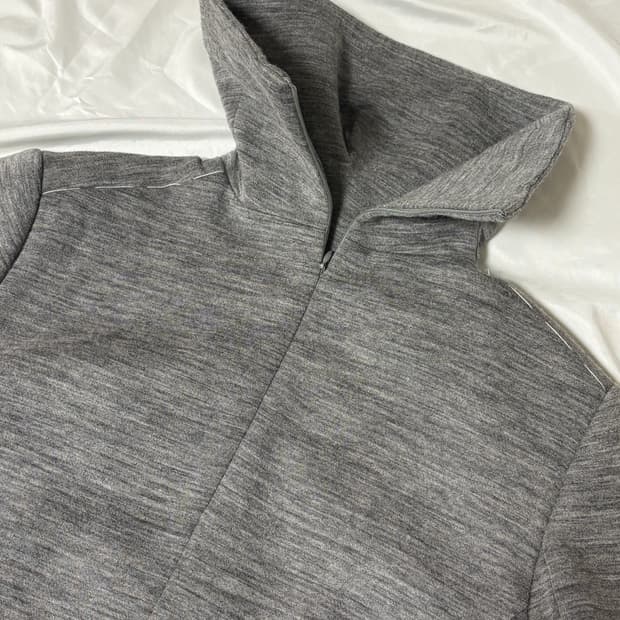 (W) [40] 마틴 마르지엘라 울 롤 넥 탑