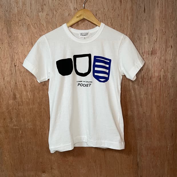 꼼데가르송 포켓 반팔 티셔츠