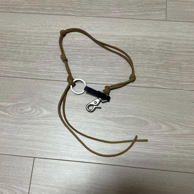 아워레가시 라돈 레더 키체인 올리브
