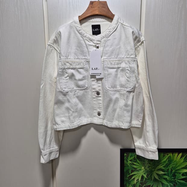 (타임세일)(새상품)LAP 숏 데님 자켓 아이보리