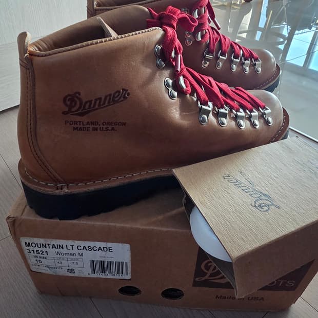 대너 캐스케이드 여성용 us10 