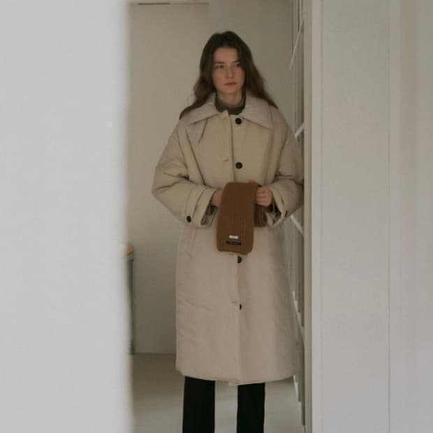 유라고 패딩 코트