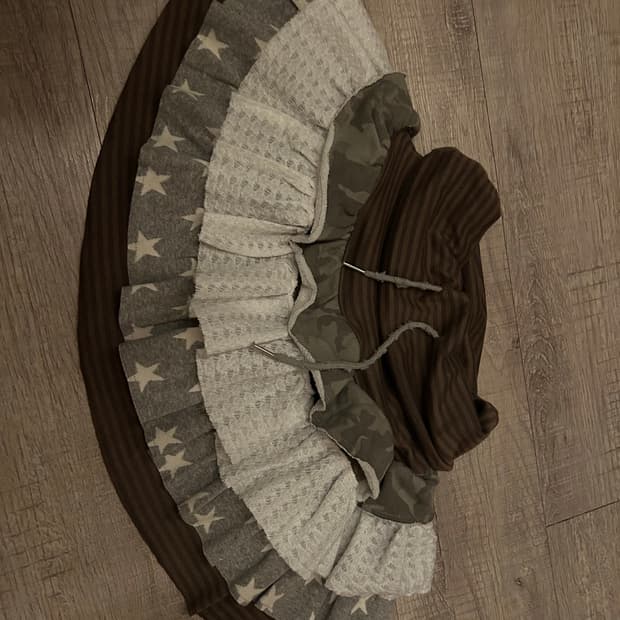 허그.유어스킨 캉캉 레이어드 스커트 브라운 (택있어요)