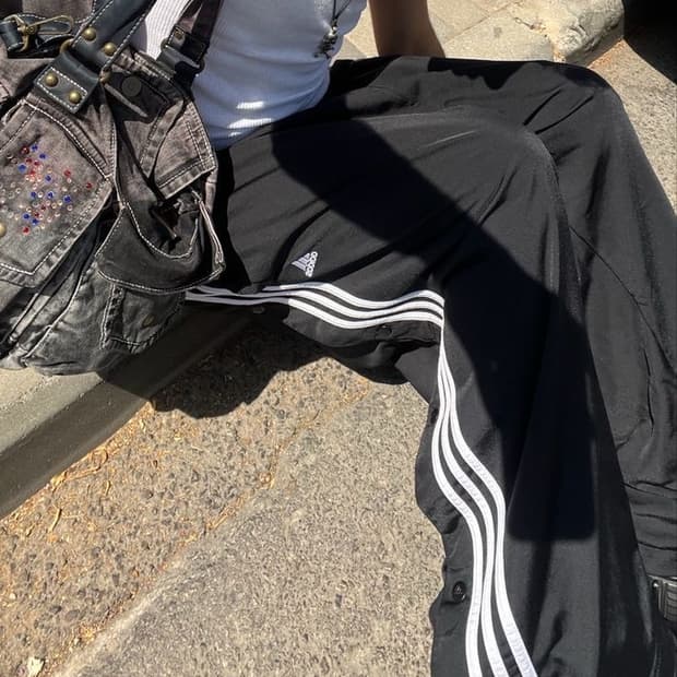 아디다스 트랙팬츠