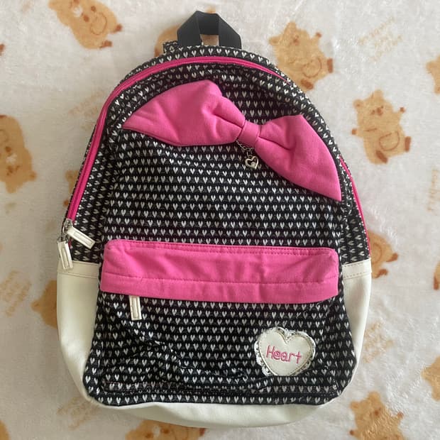 모리걸 빈티지 y2k 리본 하트 백팩 🎀💝🖤