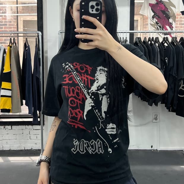 히스테릭 글래머 ACDC 티셔츠