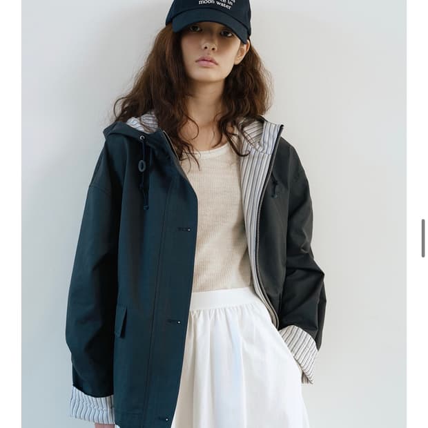 유라고 스트라이프 후디드 숏 점퍼 바람막이 네이비 