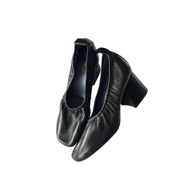 SS15 Phoebe Philo Runway Ballerina Pumps