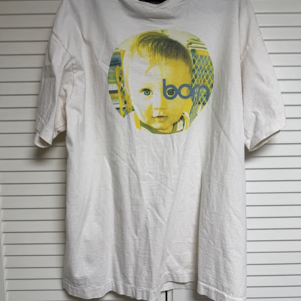 [L] 세인트미카엘 새미 티셔츠 블러 오마주