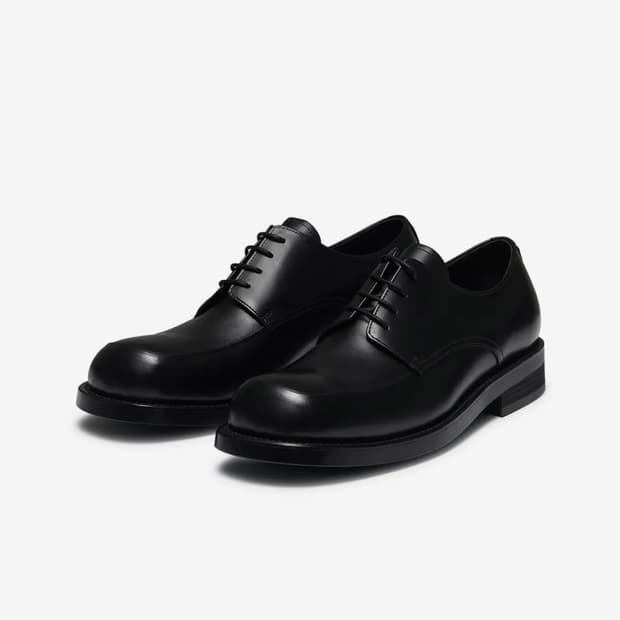 무신사 스탠다드 미니멀 유팁 더비슈즈 285