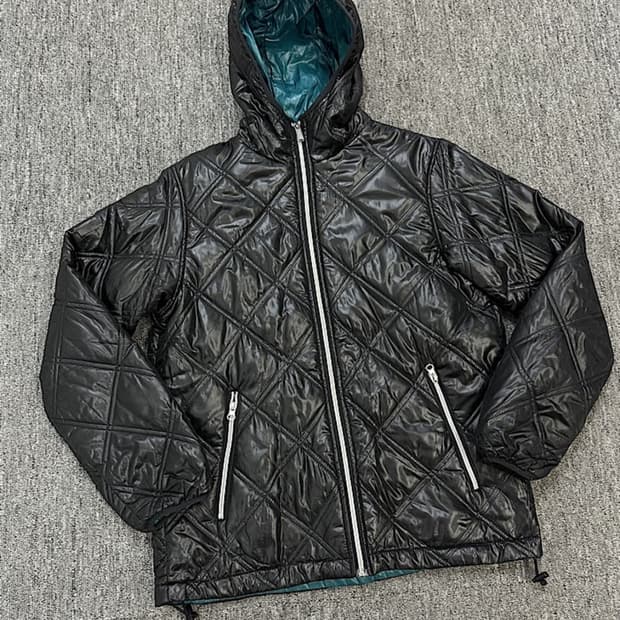 컨버스 경량패딩 m