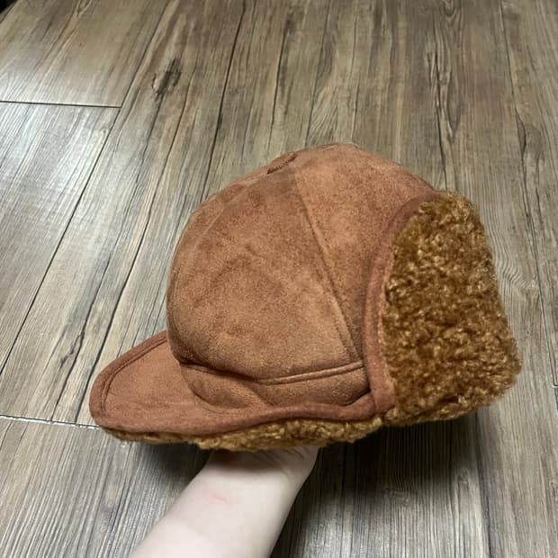 브라운 플라이트 트루퍼캡