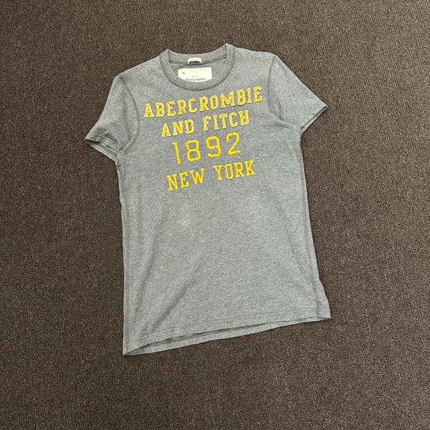 S)아베크롬비 빈티지 여성 그레이 로고 반팔