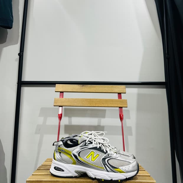 255) 뉴발란스 운동화 남성 남자 신발 530 메탈 형광