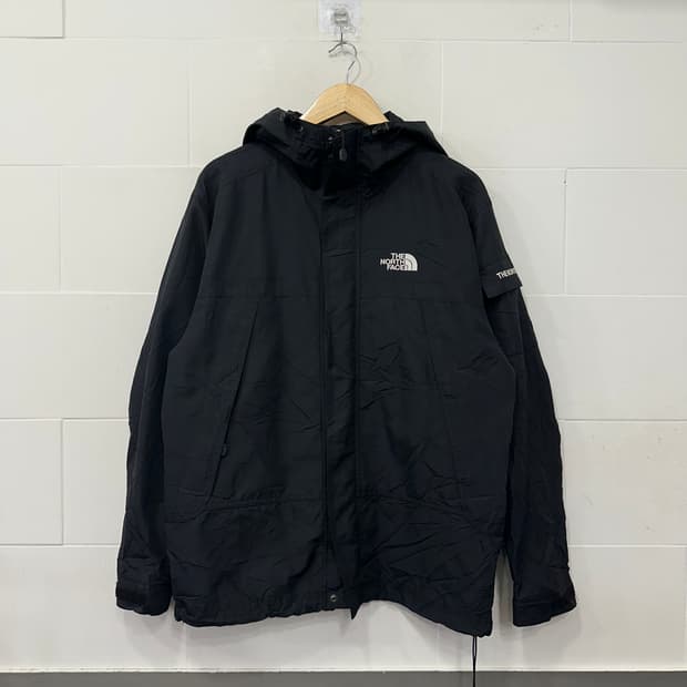 노스페이스 바람막이