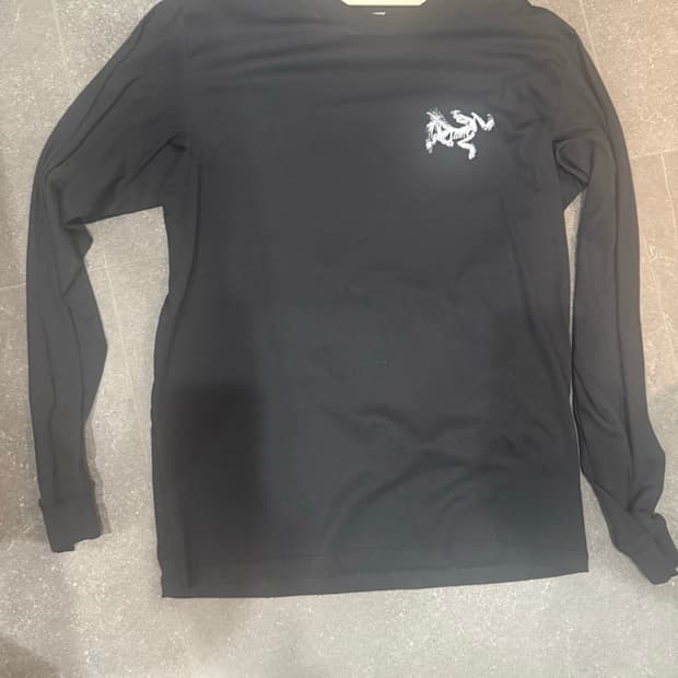 아크테릭스 롱슬리브