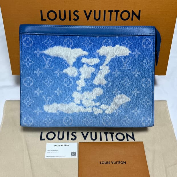 [정품] 루이비통 클라우드 포쉐트 보야주 클러치