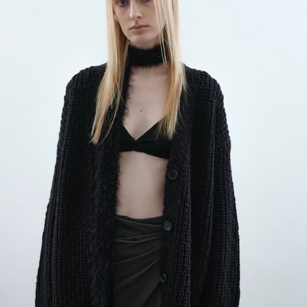 낫띵에브리띵 OVERSIZED CHUNKY KNIT CARDIGAN