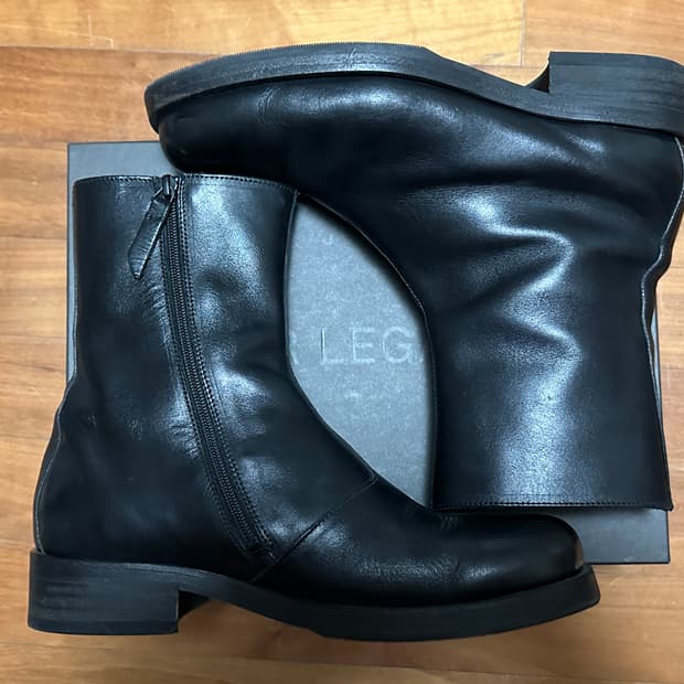 아워레가시 카미온 블랙 43