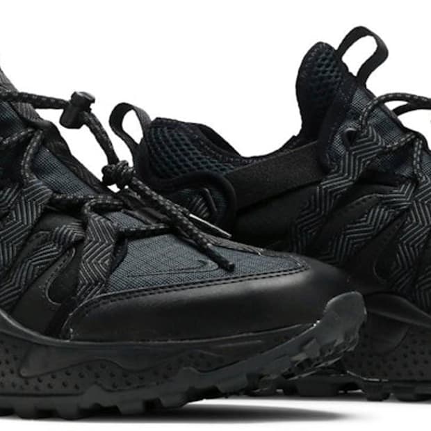 나이키 에어맥스 보우핀 트리플 블랙 판매합니다. 