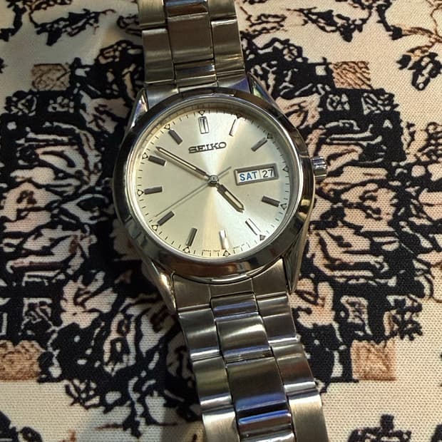 SEIKO 빈티지 쿼츠 시계