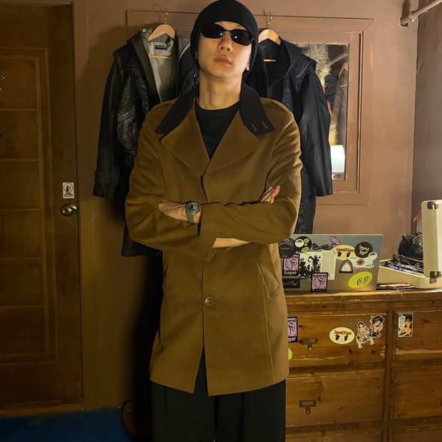 DSQUARED2 CONTRAST COLLAR MID COAT