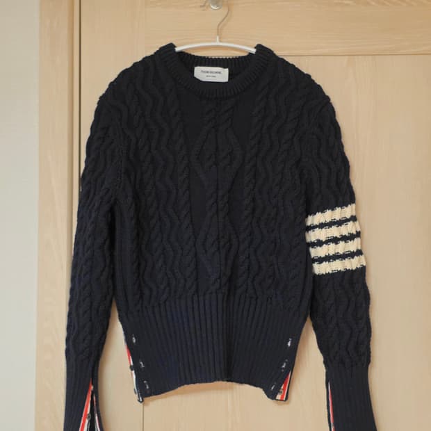 [ 2Size ] 톰브라운 네이비 아란 케이블 니트