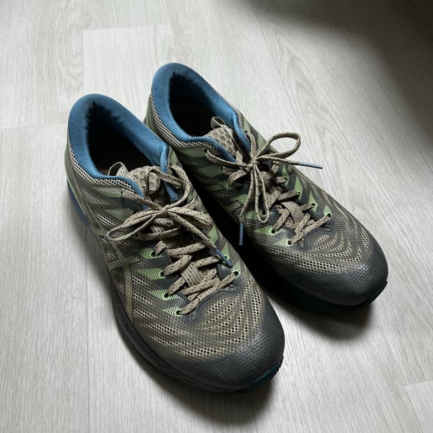 아식스 젤카야노 28 가고일포그 280