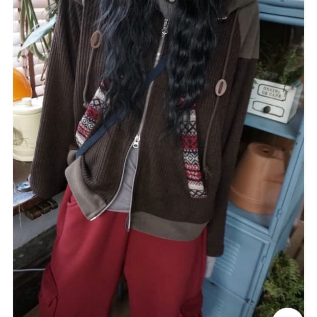 모래하우스 자체제작 Land Fleece Zip-Up Brown