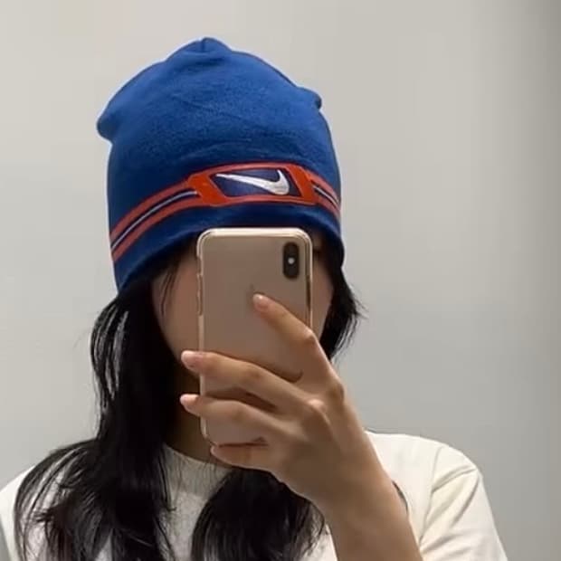 나이키 올드스쿨비니 